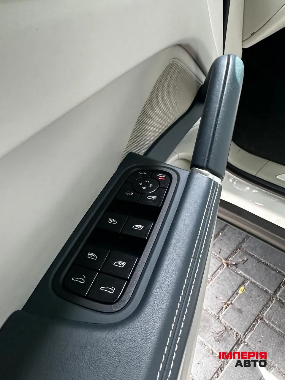 Porsche Cayenne - фото 23