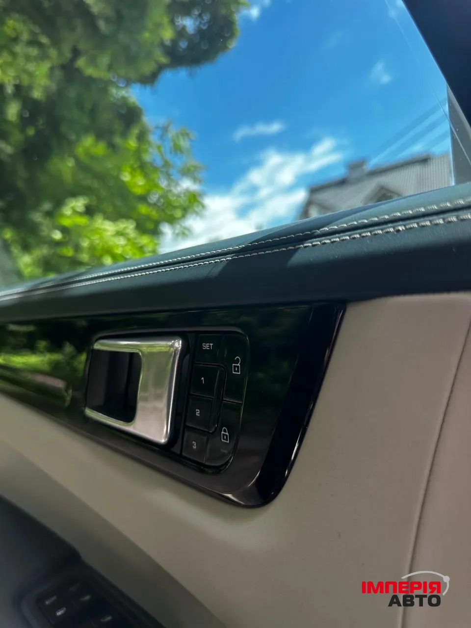 Porsche Cayenne - фото 24