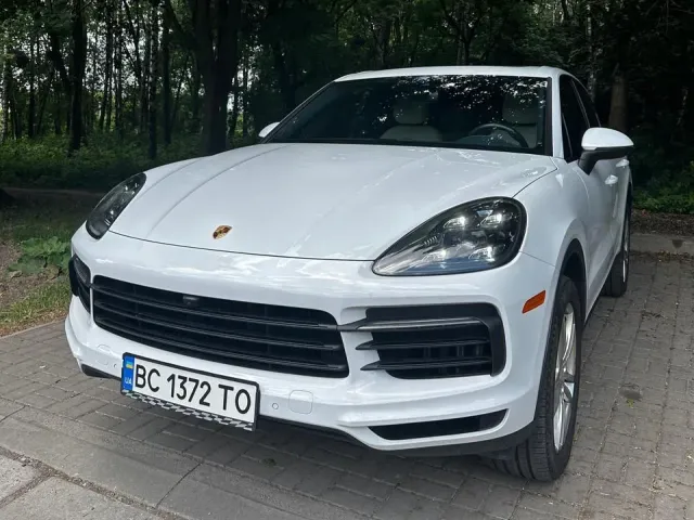 Porsche Cayenne - фото 1