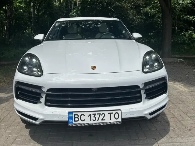 Porsche Cayenne - фото 3