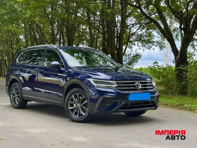 Volkswagen Tiguan - фото 2