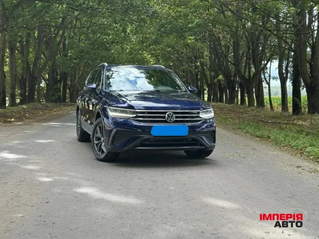 Volkswagen Tiguan - фото 4