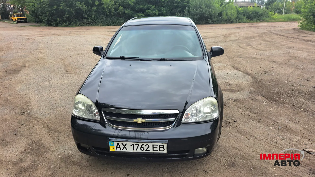 Chevrolet Lacetti - фото 1