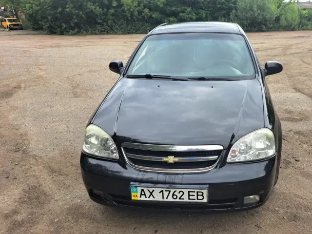 Chevrolet Lacetti - фото 1