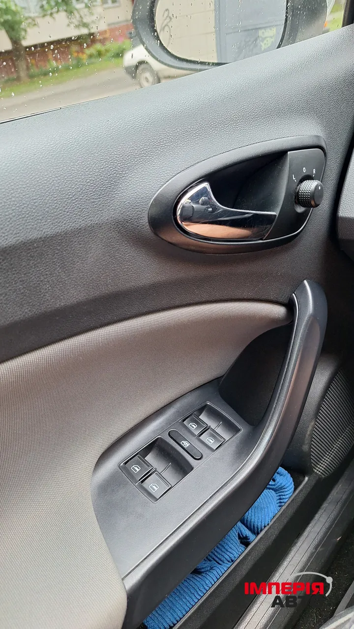 SEAT Ibiza - фото 9