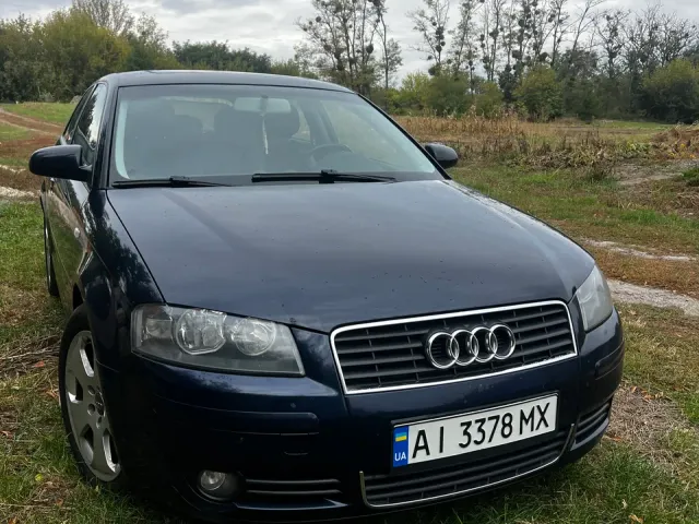 Audi A3 - фото 1