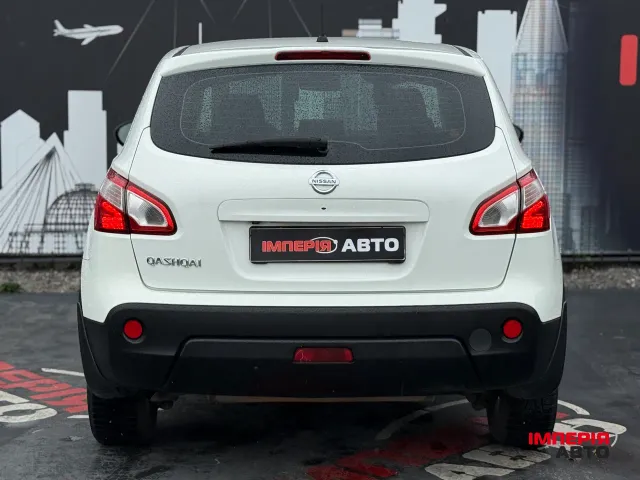 Nissan Qashqai - фото 4