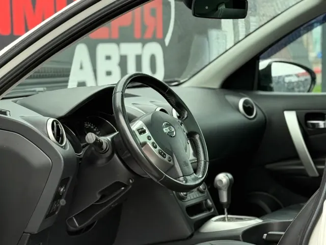 Nissan Qashqai - фото 5