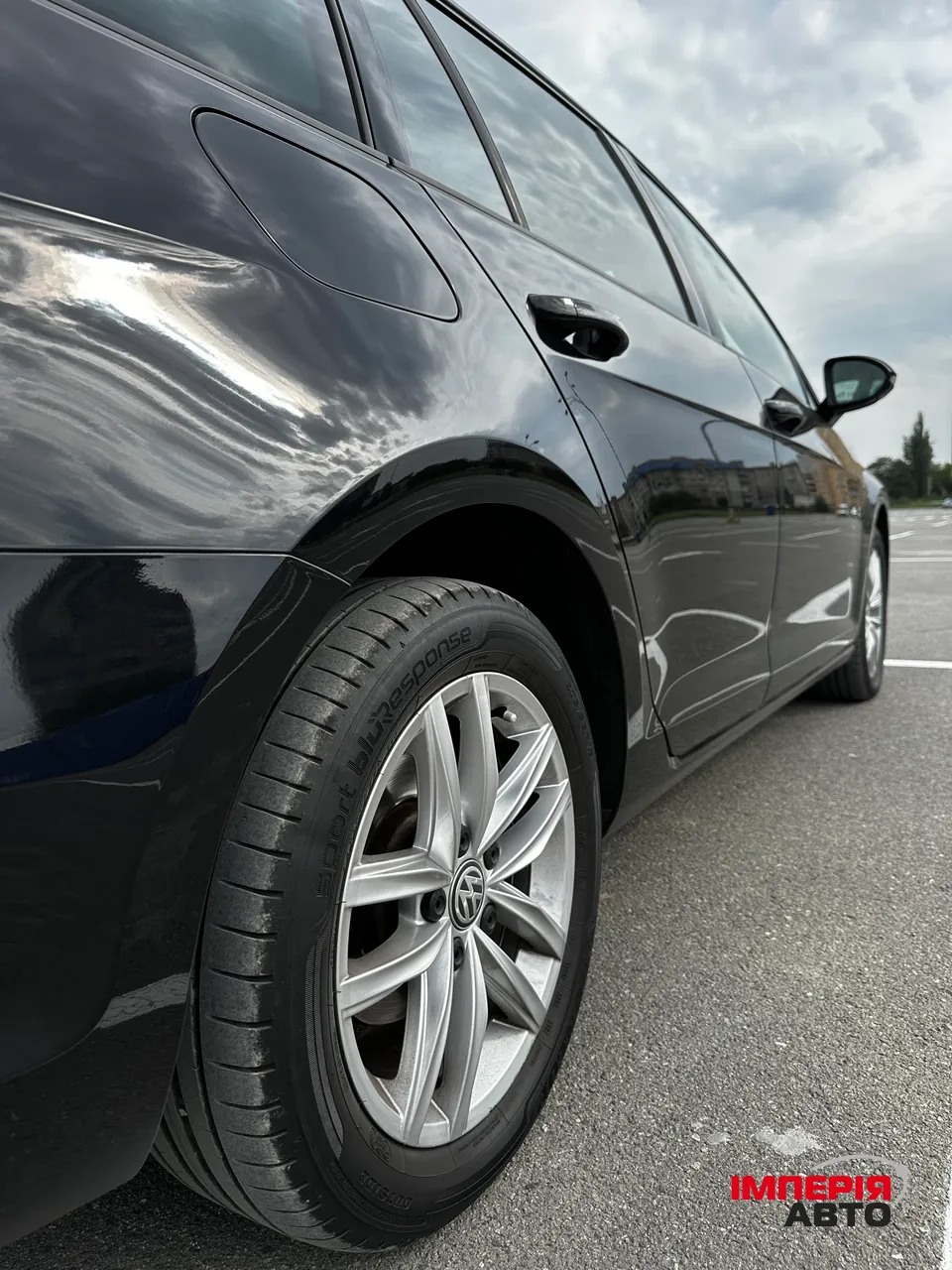 Volkswagen Golf - фото 7