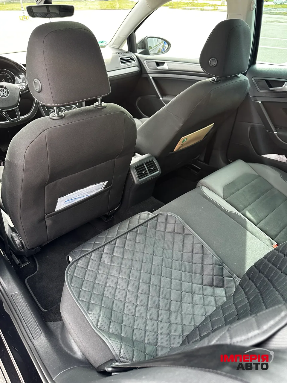 Volkswagen Golf - фото 20