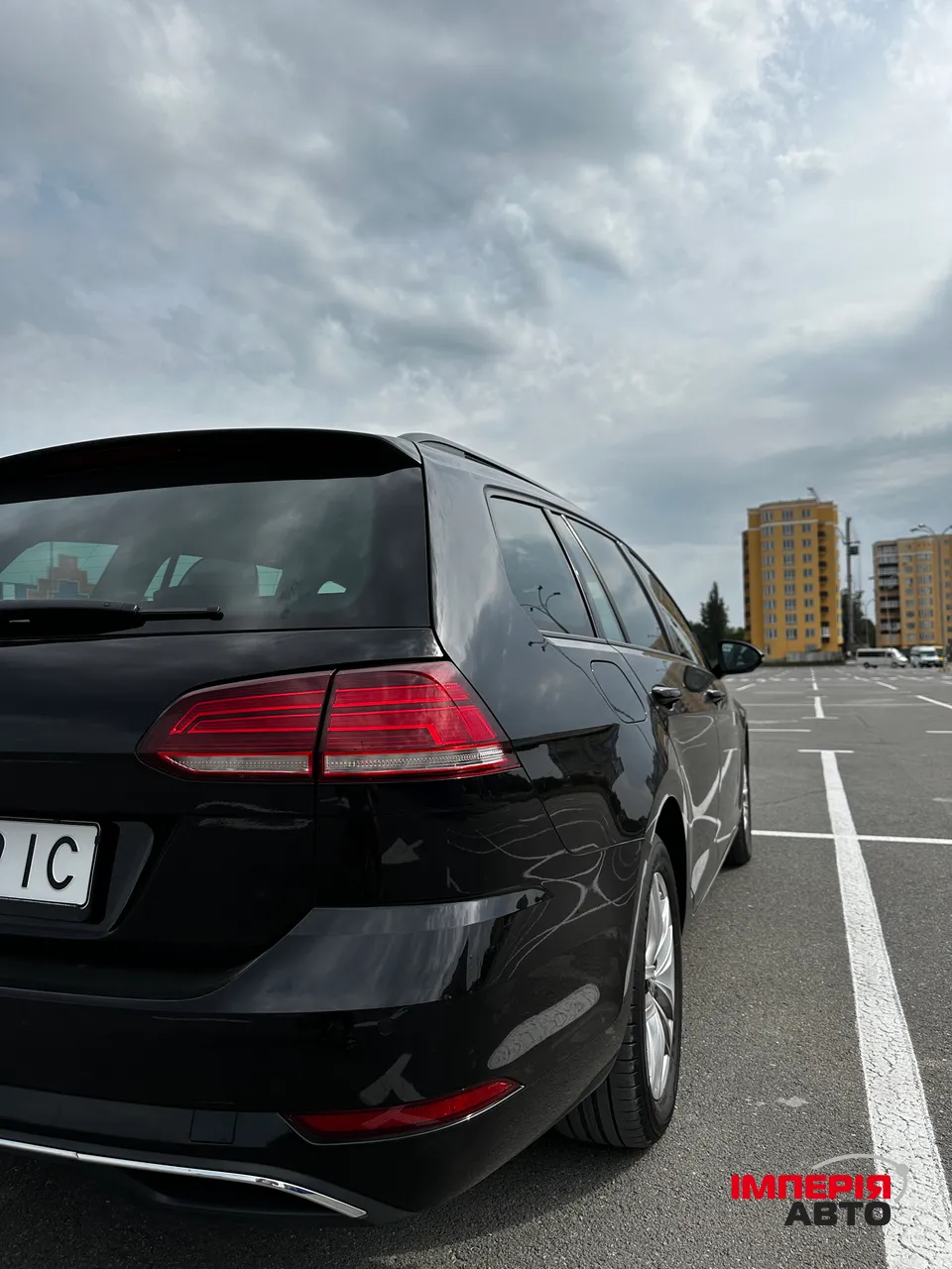 Volkswagen Golf - фото 11