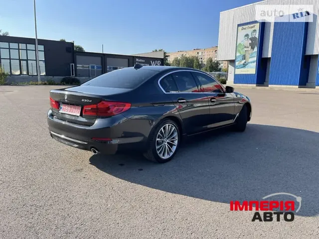 BMW 5 серії - фото 4