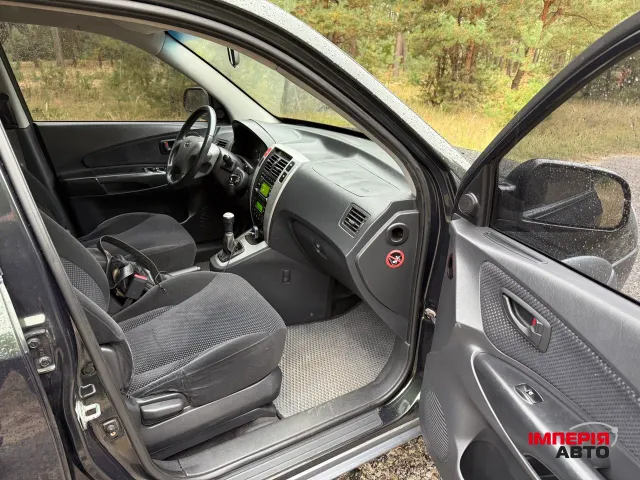 Hyundai Tucson - фото 1