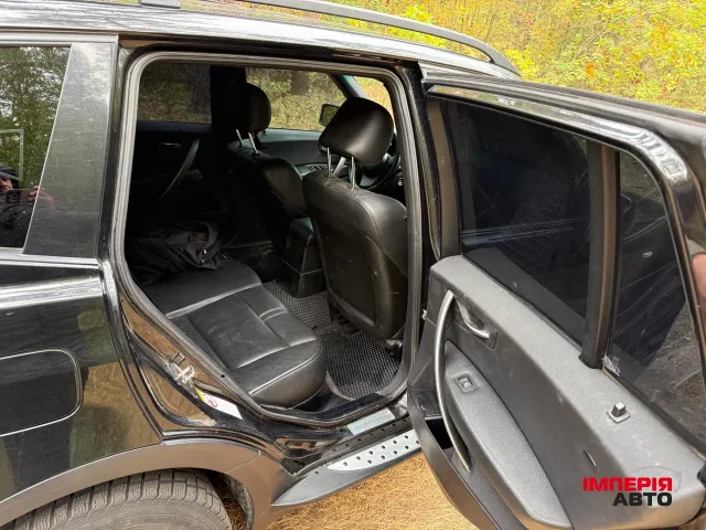 BMW X3 - фото 1