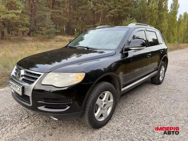 Volkswagen Touareg - фото 3