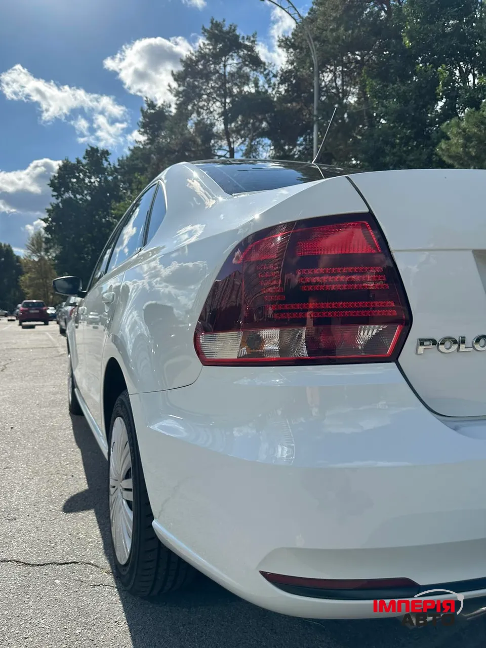 Volkswagen Polo - фото 8