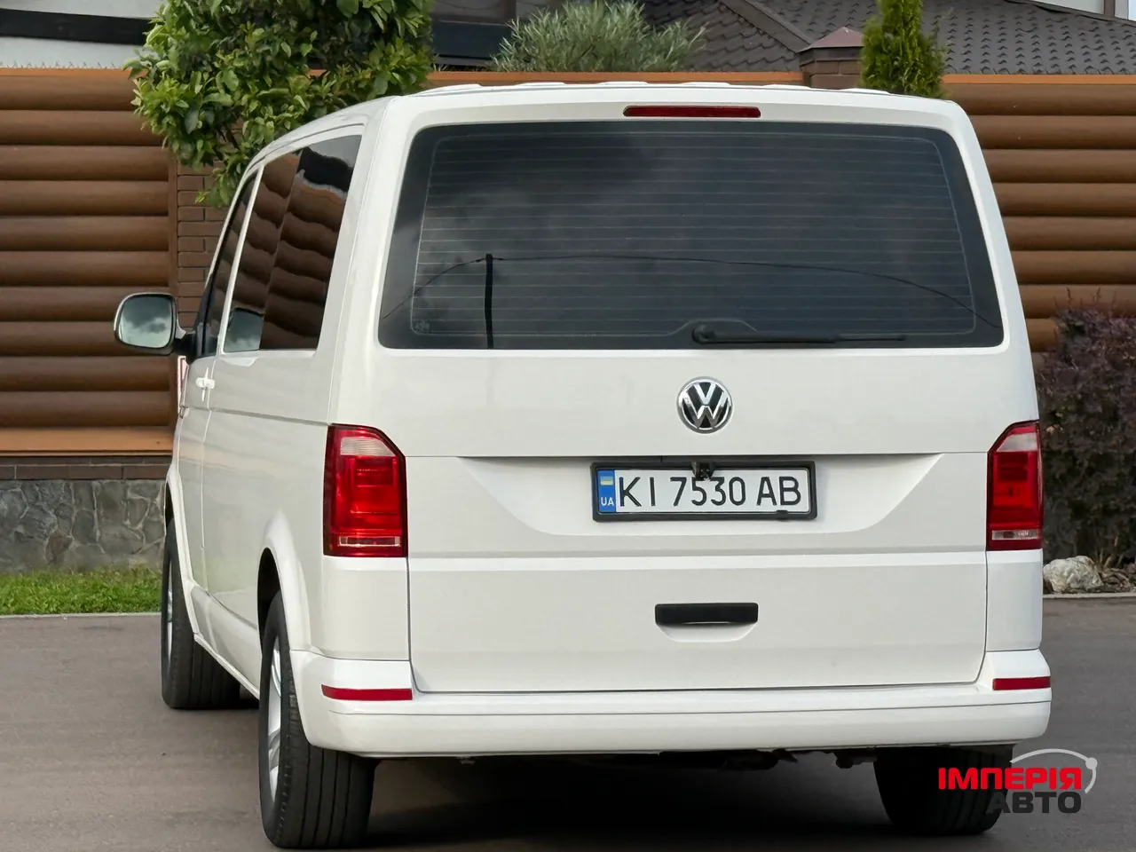 Volkswagen Transporter - фото 21