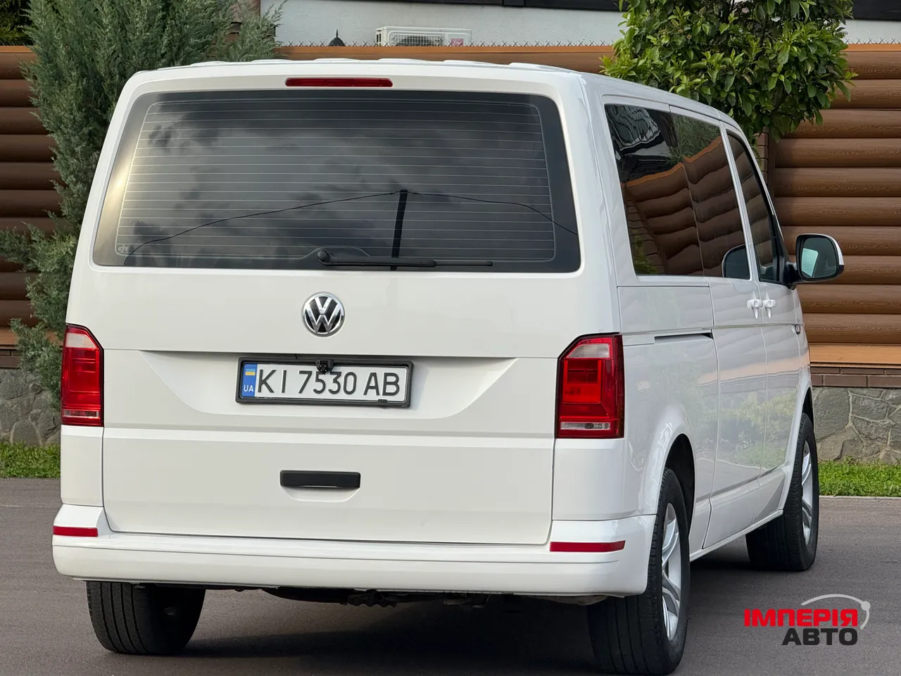 Volkswagen Transporter - фото 27