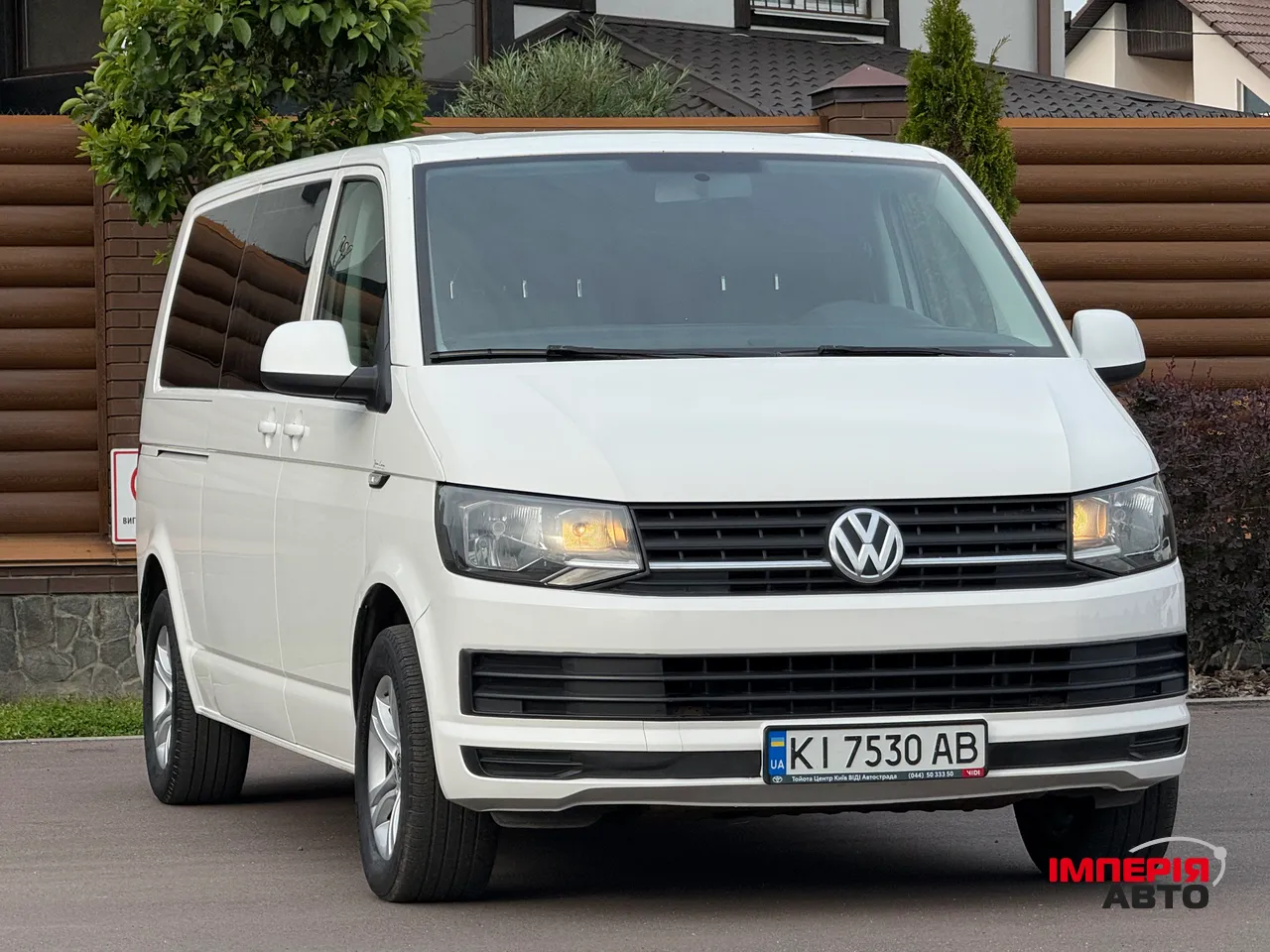 Volkswagen Transporter - фото 10