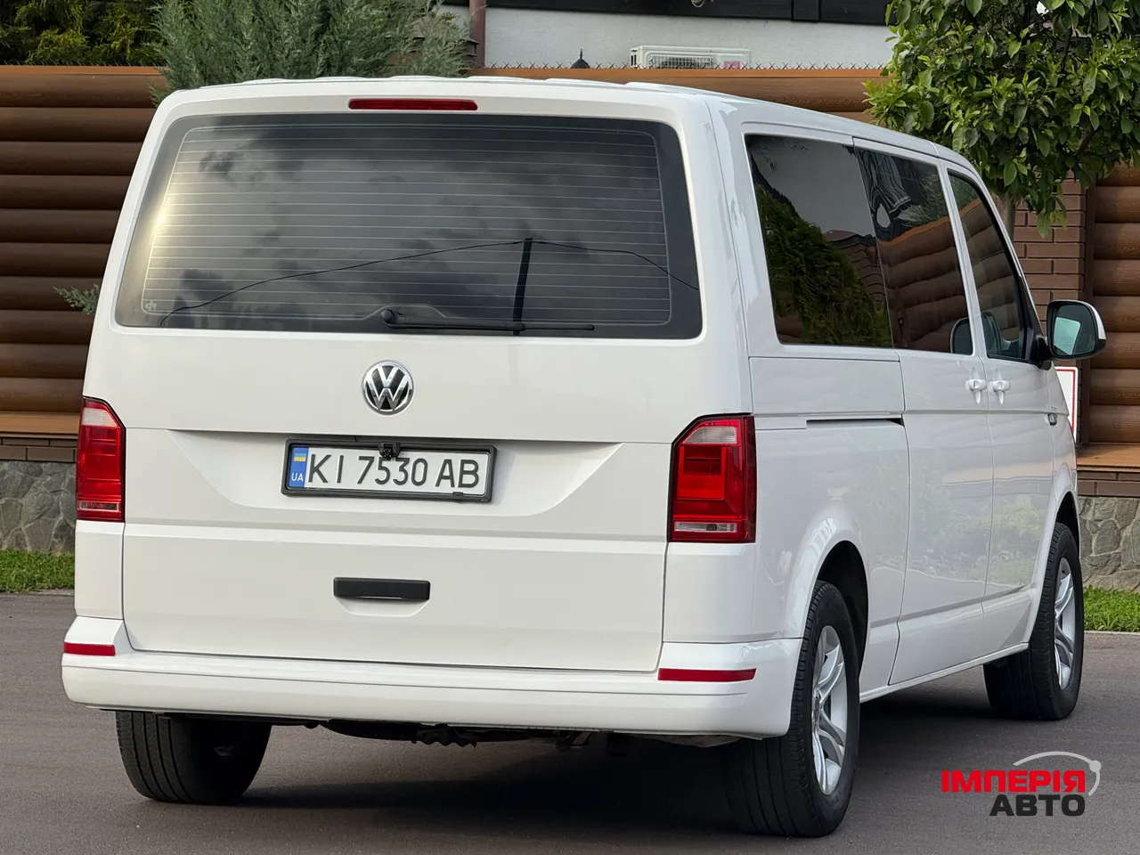 Volkswagen Transporter - фото 28