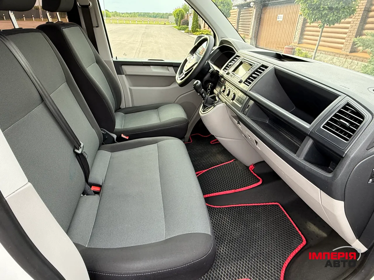 Volkswagen Transporter - фото 41