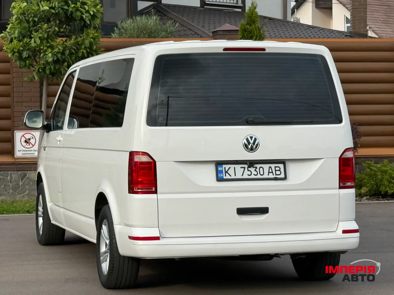 Volkswagen Transporter - фото 23
