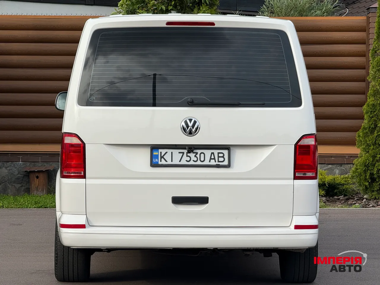 Volkswagen Transporter - фото 24