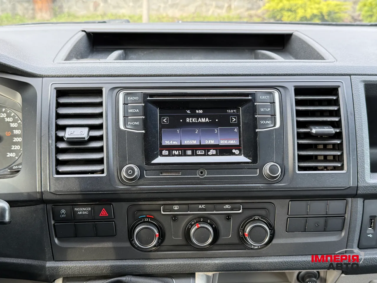 Volkswagen Transporter - фото 63