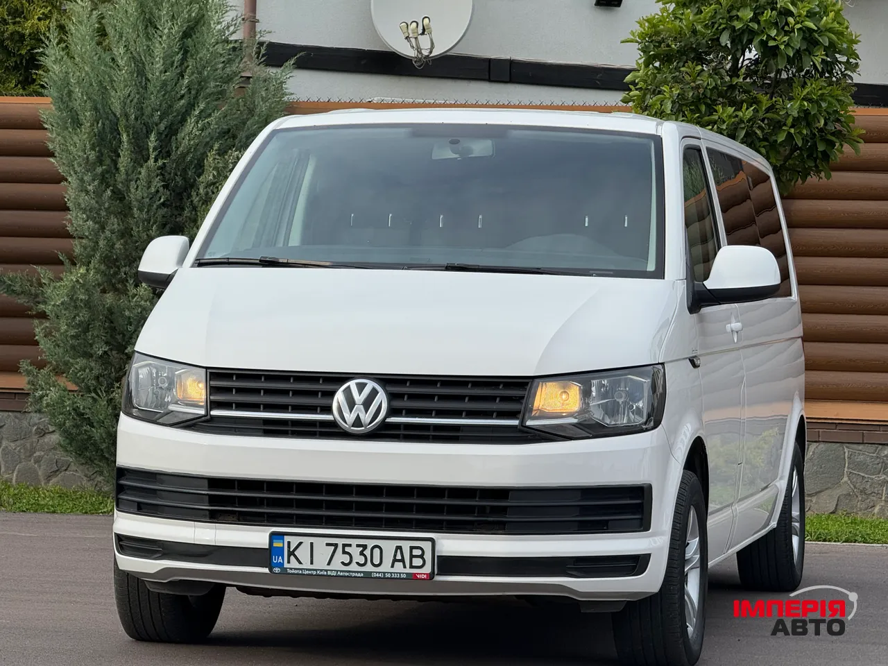 Volkswagen Transporter - фото 1