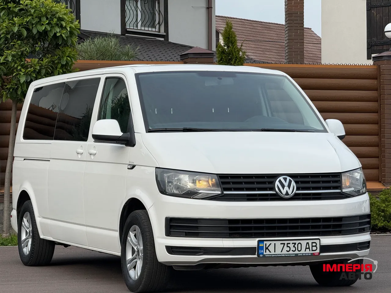 Volkswagen Transporter - фото 15