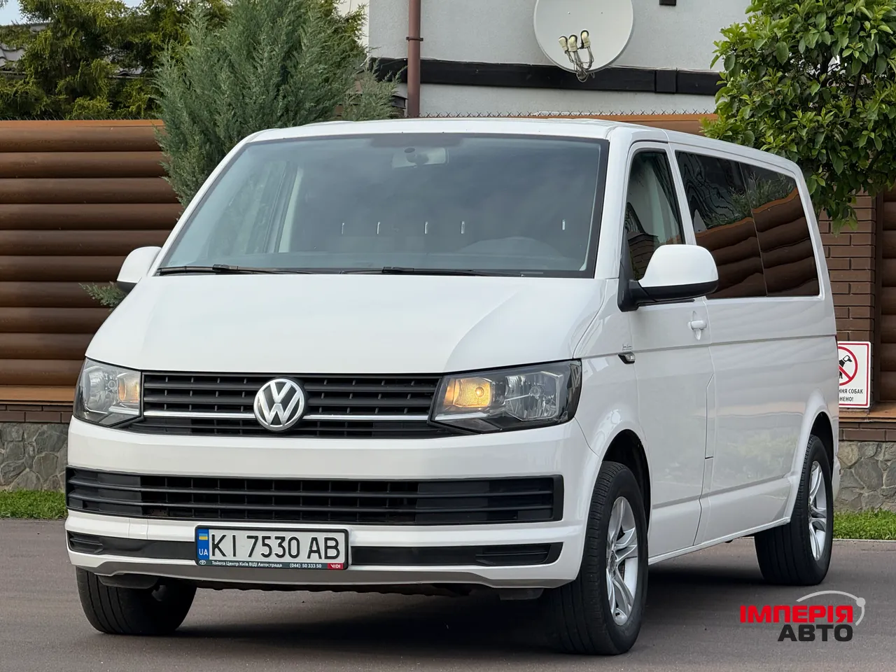 Volkswagen Transporter - фото 2
