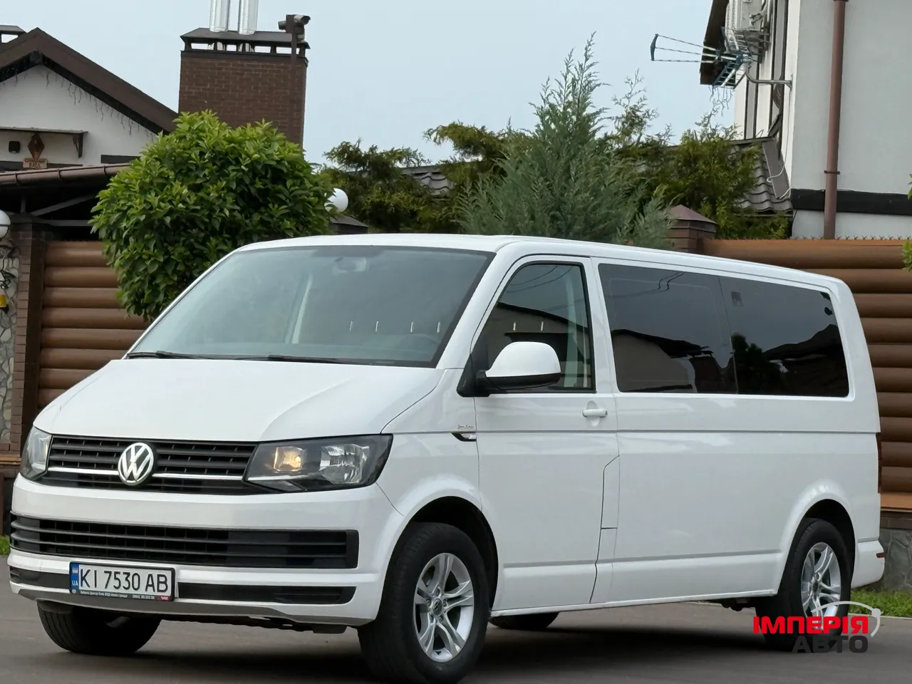 Volkswagen Transporter - фото 7