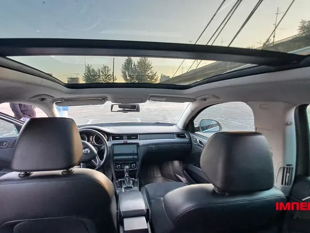 Skoda Superb - фото 5