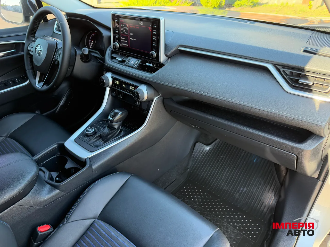 Toyota RAV4 - фото 70