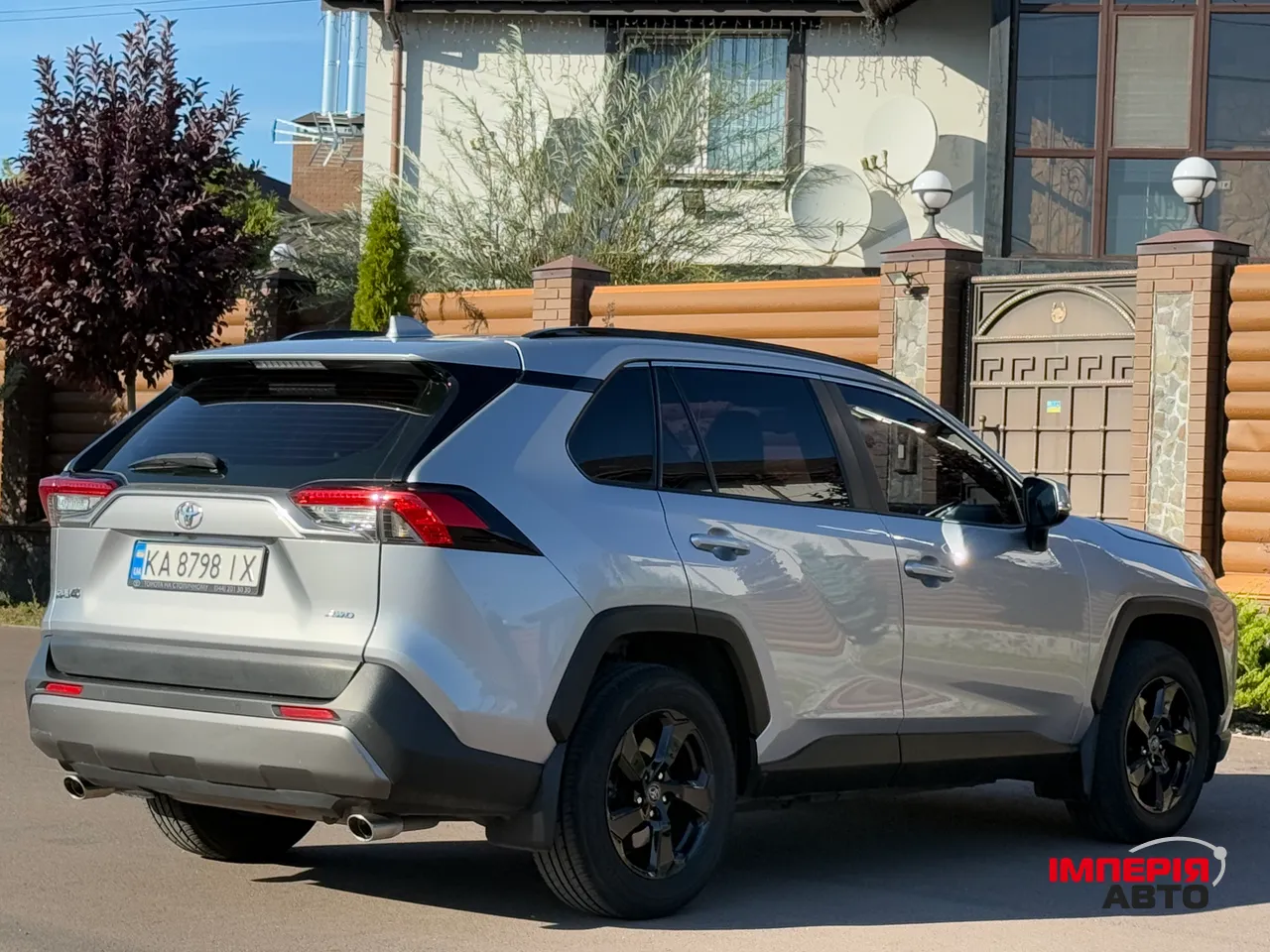 Toyota RAV4 - фото 50