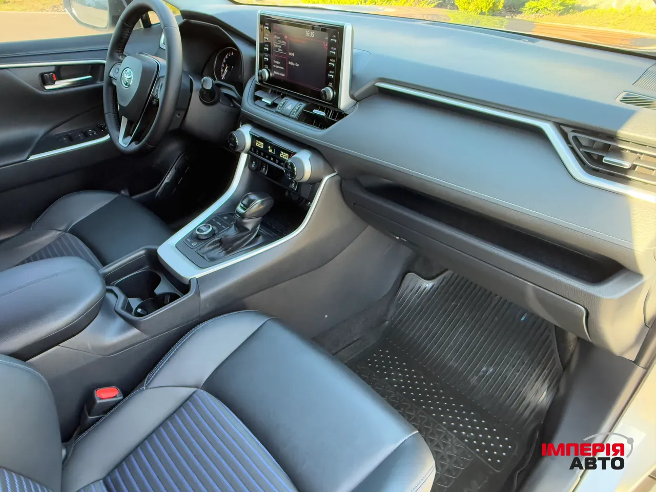 Toyota RAV4 - фото 63