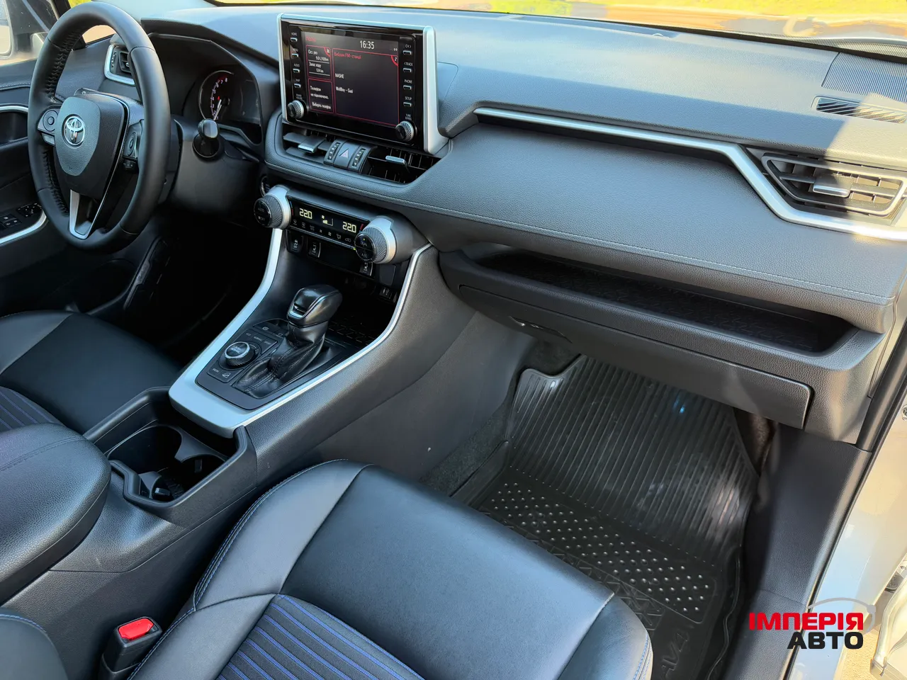 Toyota RAV4 - фото 69