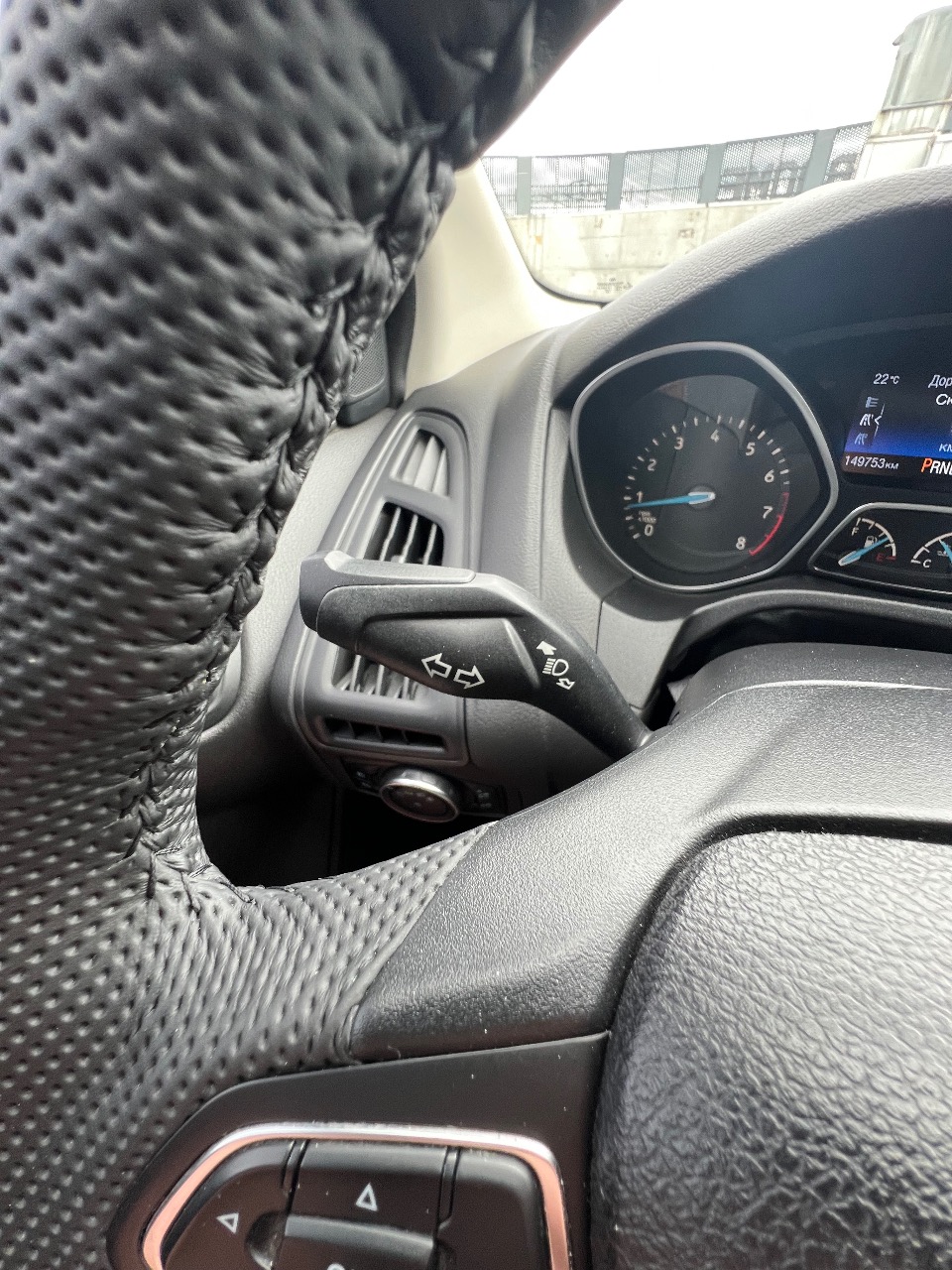 Ford Focus - фото 14