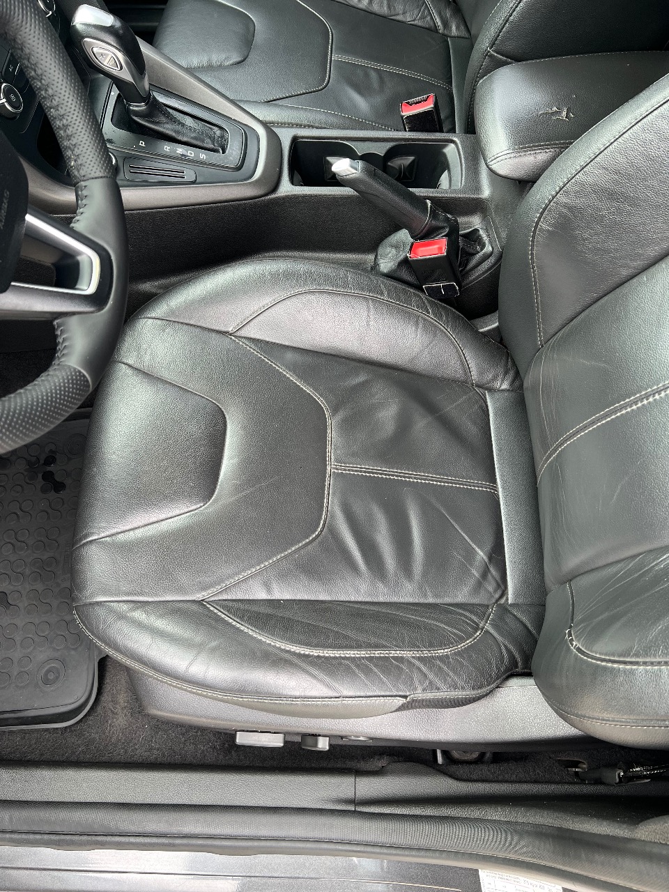 Ford Focus - фото 17