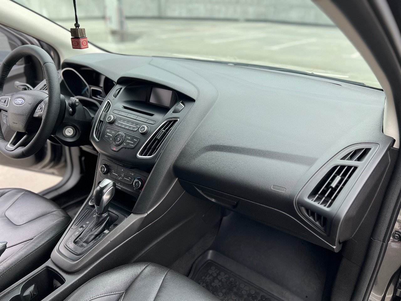 Ford Focus - фото 30