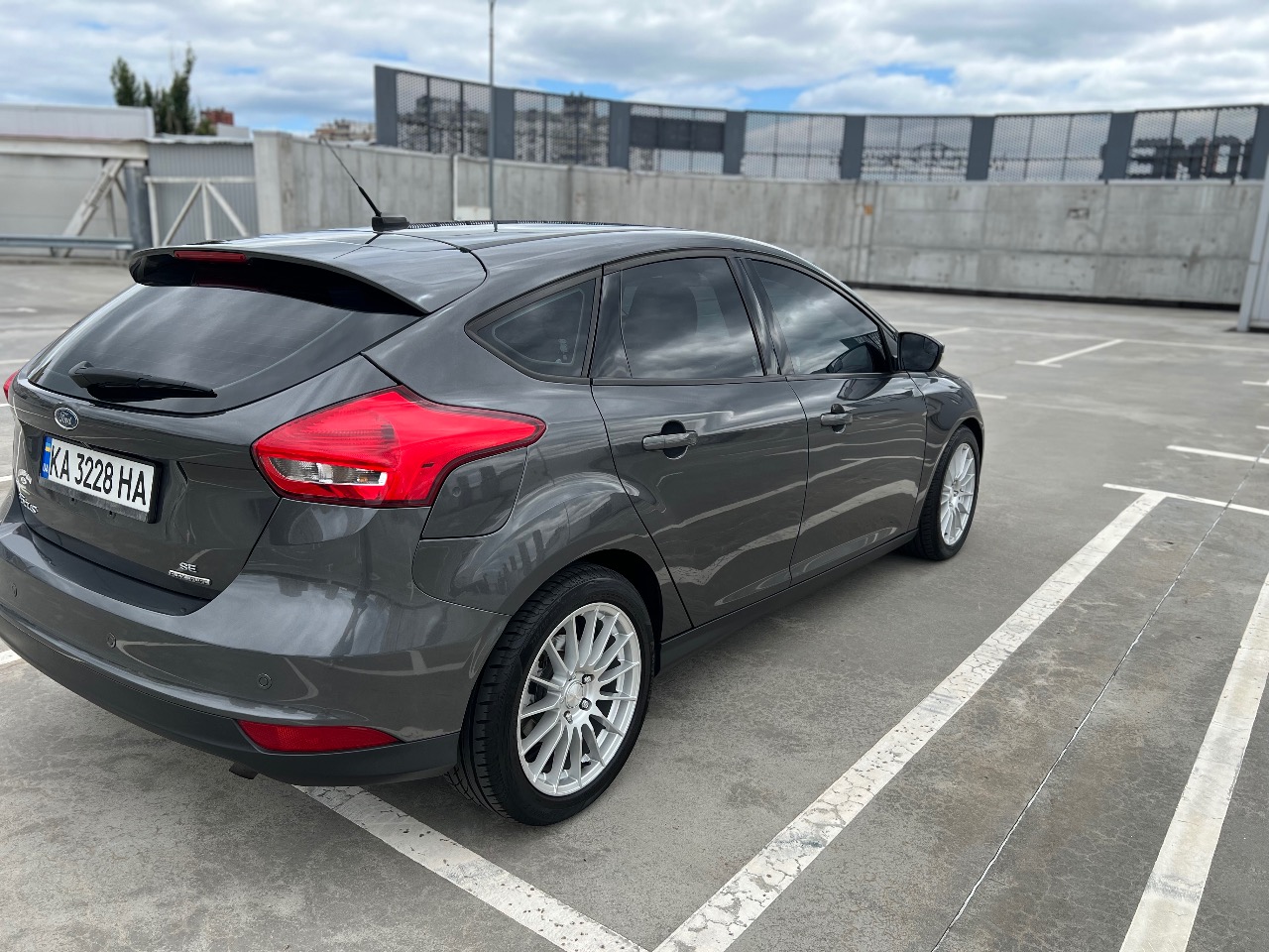 Ford Focus - фото 27