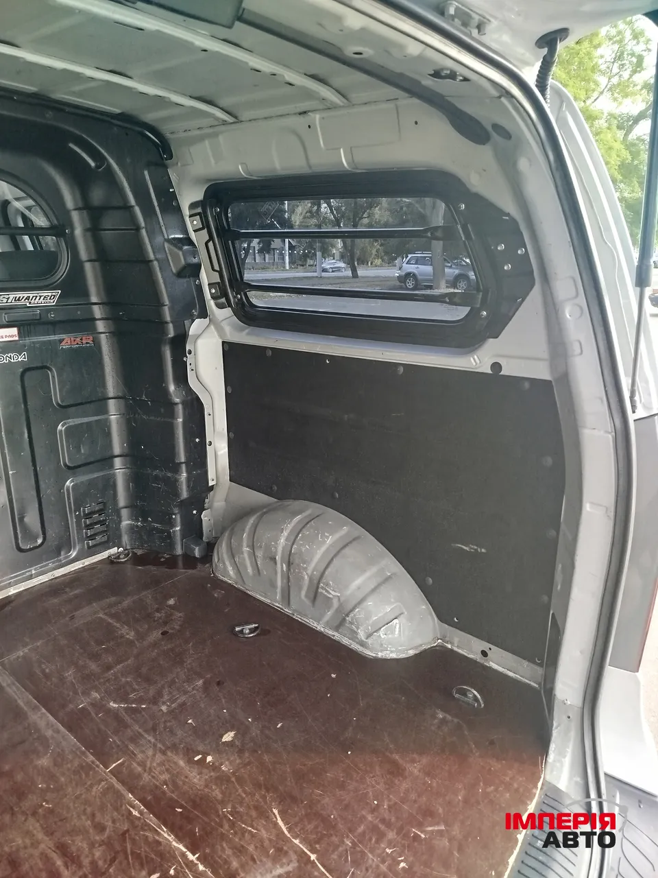 Hyundai H-1 - фото 21