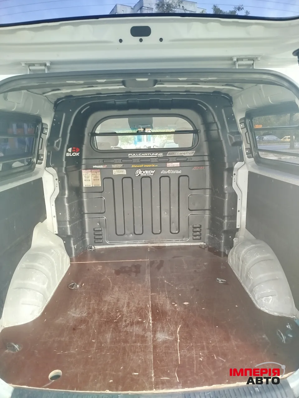 Hyundai H-1 - фото 17