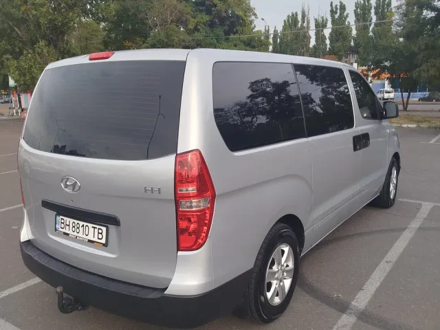 Hyundai H-1 - фото 2