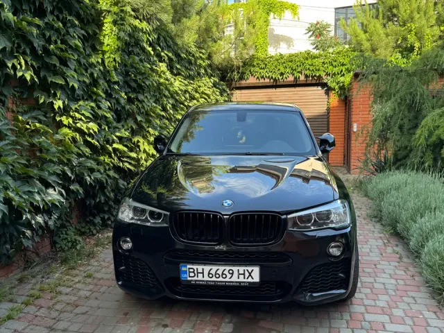 BMW X3 - фото 1