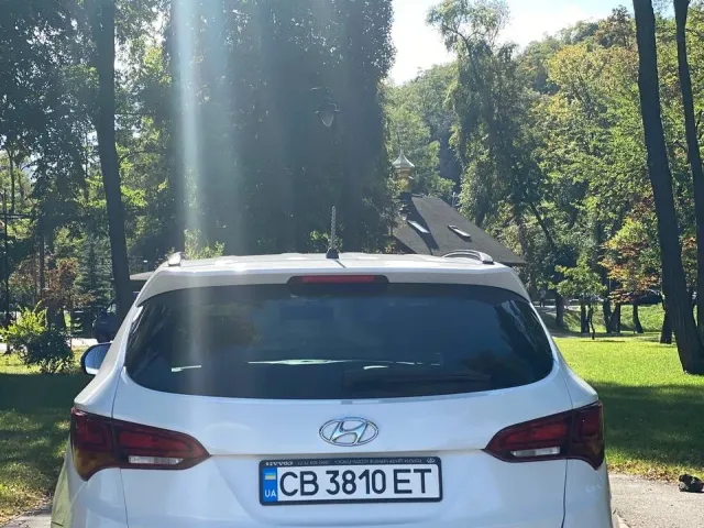 Hyundai Santa Fe - фото 3