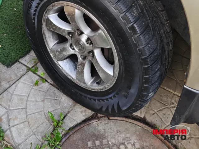 Toyota Land Cruiser Prado - фото 4