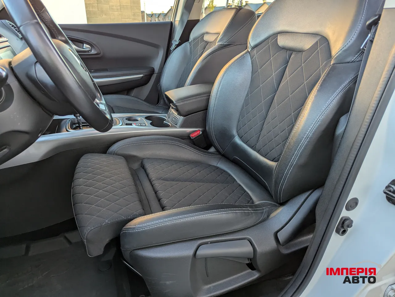 Renault Kadjar - фото 10