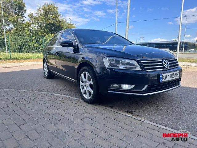 Volkswagen Passat - фото 4