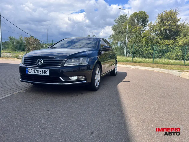 Volkswagen Passat - фото 1